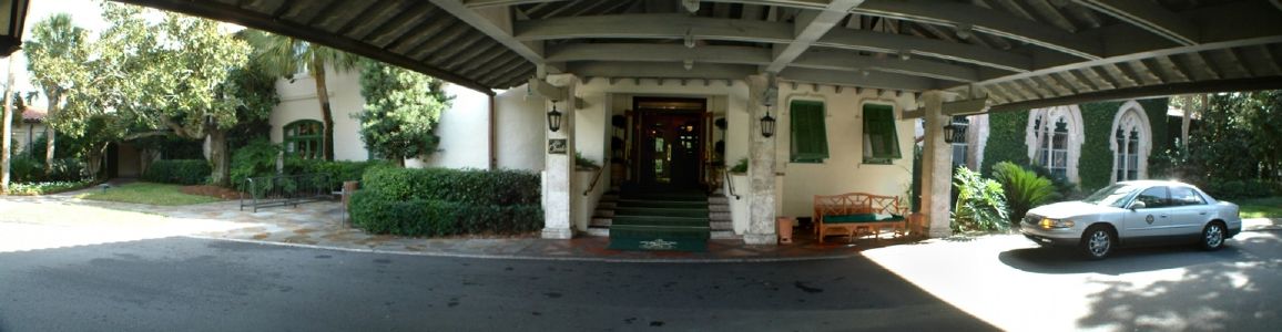 cloister_hotel.jpg